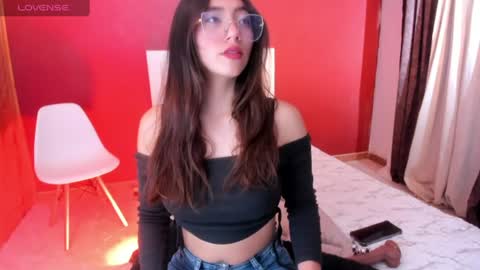 Annie online show from 07.23.26