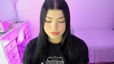 annie online show from 02.24.26