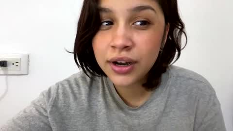 Snapshot of annie_catt_ chatting on 12.27.24 Annie online show from 12.27.24