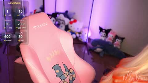 Annie May   online show from 09.15.25