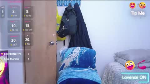 Snapshot of annie_rosse1017 chatting on 09.18.25 annie_rosse1017 online show from 09.18.25