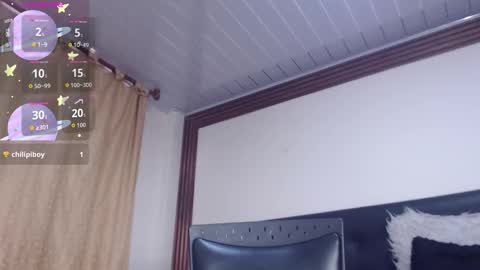 annie_scott_ online show from 12.17.25