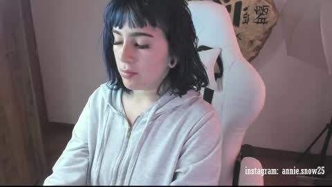 JEANNE no olvides seguirme dont forget follow me  uu online show from 02.19.25