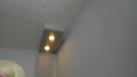 Annie And Leandro online show from 02.08.26