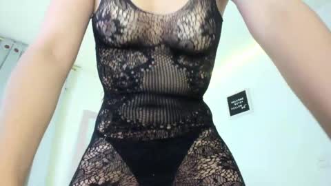 Snapshot of anniegray_12 chatting on 12.18.24 Annie online show from 12.18.24