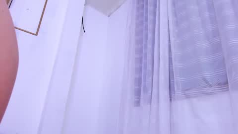 Annie online show from 01.31.25