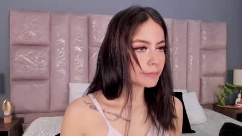 Annie online show from 10.19.25