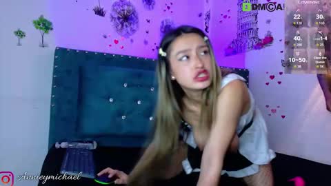 Annie  Michael  online show from 03.20.26