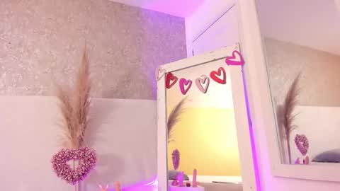 AnniieCooper online show from 02.23.26