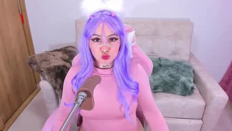 Gise. online show from 12.25.24