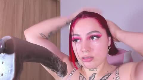 Gise. online show from 02.10.25