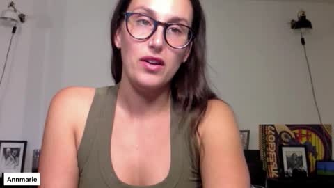 Snapshot of annmarieferrara chatting on 10.11.25 Ann online show from 10.11.25