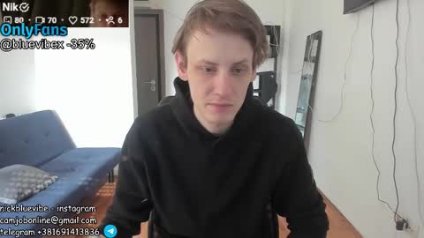 Snapshot of annonimsick chatting on 03.17.26 online show from 03.17.26