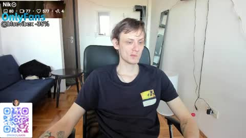 Snapshot of annonimsick chatting on 04.06.26 online show from 04.06.26