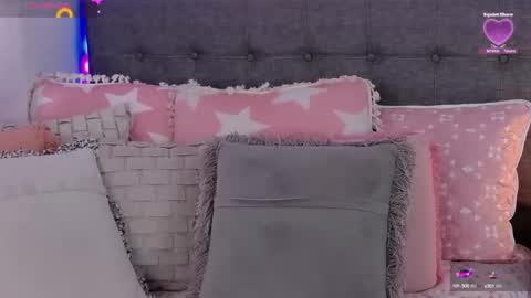 Antonella Lee online show from 10.16.25