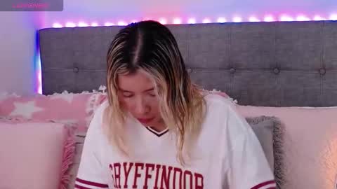 Antonella Lee online show from 01.14.26