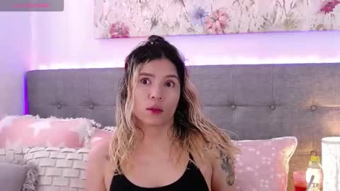 Antonella Lee online show from 04.12.26