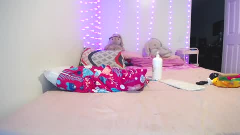  INDEPENDENT MODEL next srteam 240624 online show from 03.04.25