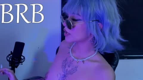 Anny online show from 04.15.26