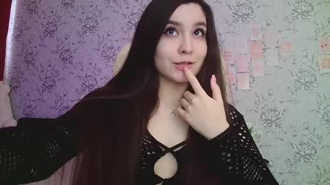 Annie online show from 02.28.25