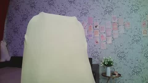 Annie online show from 03.11.25