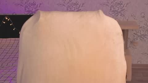 Annie online show from 04.11.26