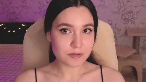 Annie online show from 06.16.26