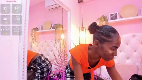 Snapshot of annyfiore chatting on 12.05.24 Anny online show from 12.05.24