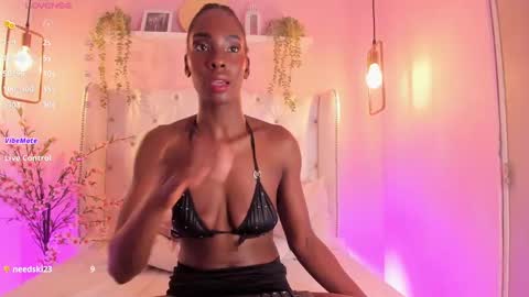 Snapshot of annyfiore chatting on 12.27.24 Anny online show from 12.27.24