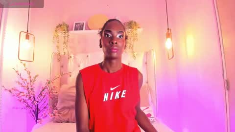 Snapshot of annyfiore chatting on 12.29.24 Anny online show from 12.29.24