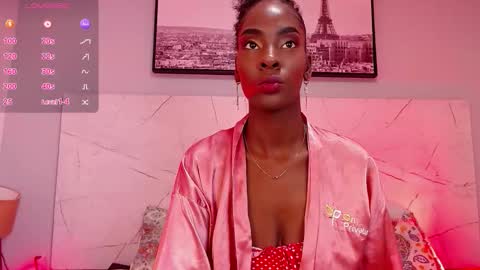 Snapshot of annyfiore chatting on 09.24.25 Anny online show from 09.24.25