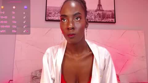 Snapshot of annyfiore chatting on 09.28.25 Anny online show from 09.28.25