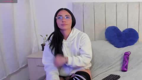 Anny online show from 01.15.26