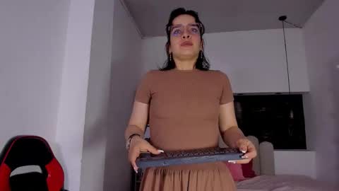 Anny online show from 02.03.26