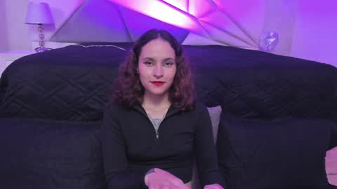 AnnyT online show from 12.11.24