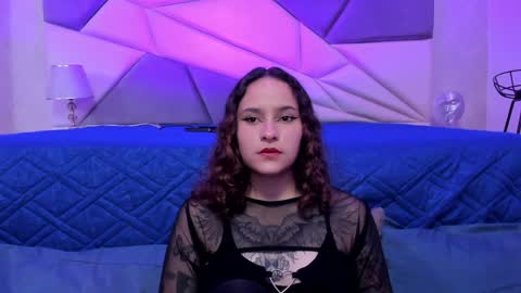 AnnyT online show from 01.21.25