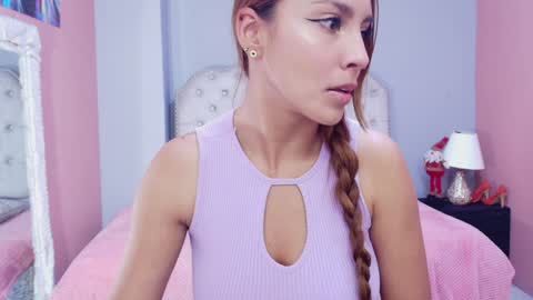 AnnyXhot online show from 01.28.25