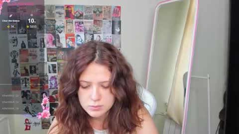 Snapshot of anora_millerr chatting on 11.29.25 Anora online show from 11.29.25