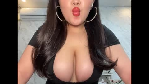 Any online show from 04.15.26