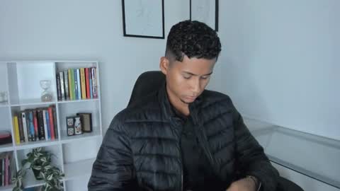 anozly online show from 03.15.26