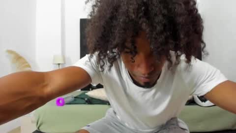       online show from 03.01.25