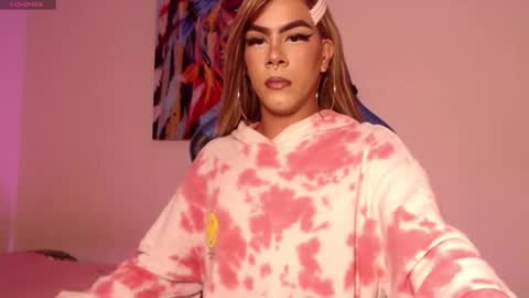 Snapshot of antonella_copper chatting on 11.24.25 Antonella online show from 11.24.25