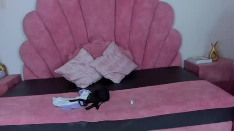 Snapshot of antonella_foxxxx chatting on 06.04.26 antonella_foxxxx online show from 06.04.26