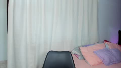 Snapshot of antonellaparker chatting on 02.15.26 Sarah online show from 02.15.26