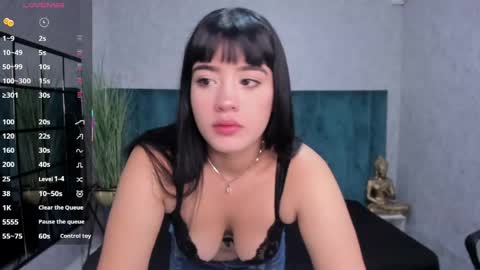 A N T O N I A online show from 04.20.26