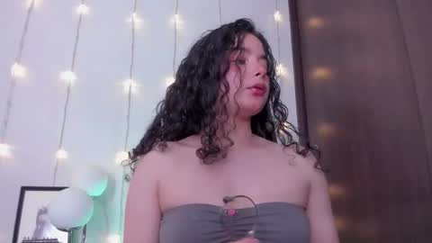 Antonia online show from 09.29.25