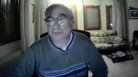 Snapshot of antonio2605 chatting on 12.20.24 Antonio online show from 12.20.24