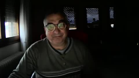 Snapshot of antonio2605 chatting on 01.06.25 Antonio online show from 01.06.25