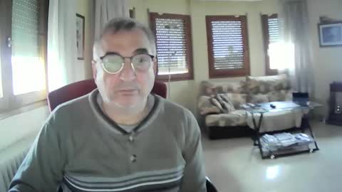 Snapshot of antonio2605 chatting on 01.11.25 Antonio online show from 01.11.25