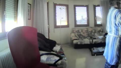 Snapshot of antonio2605 chatting on 02.06.25 Antonio online show from 02.06.25